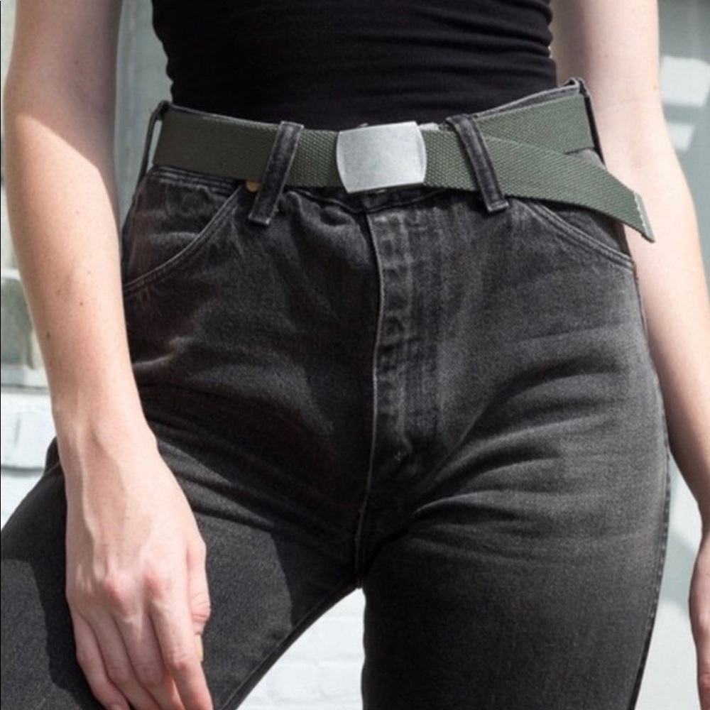 brandy melville green cargo belt